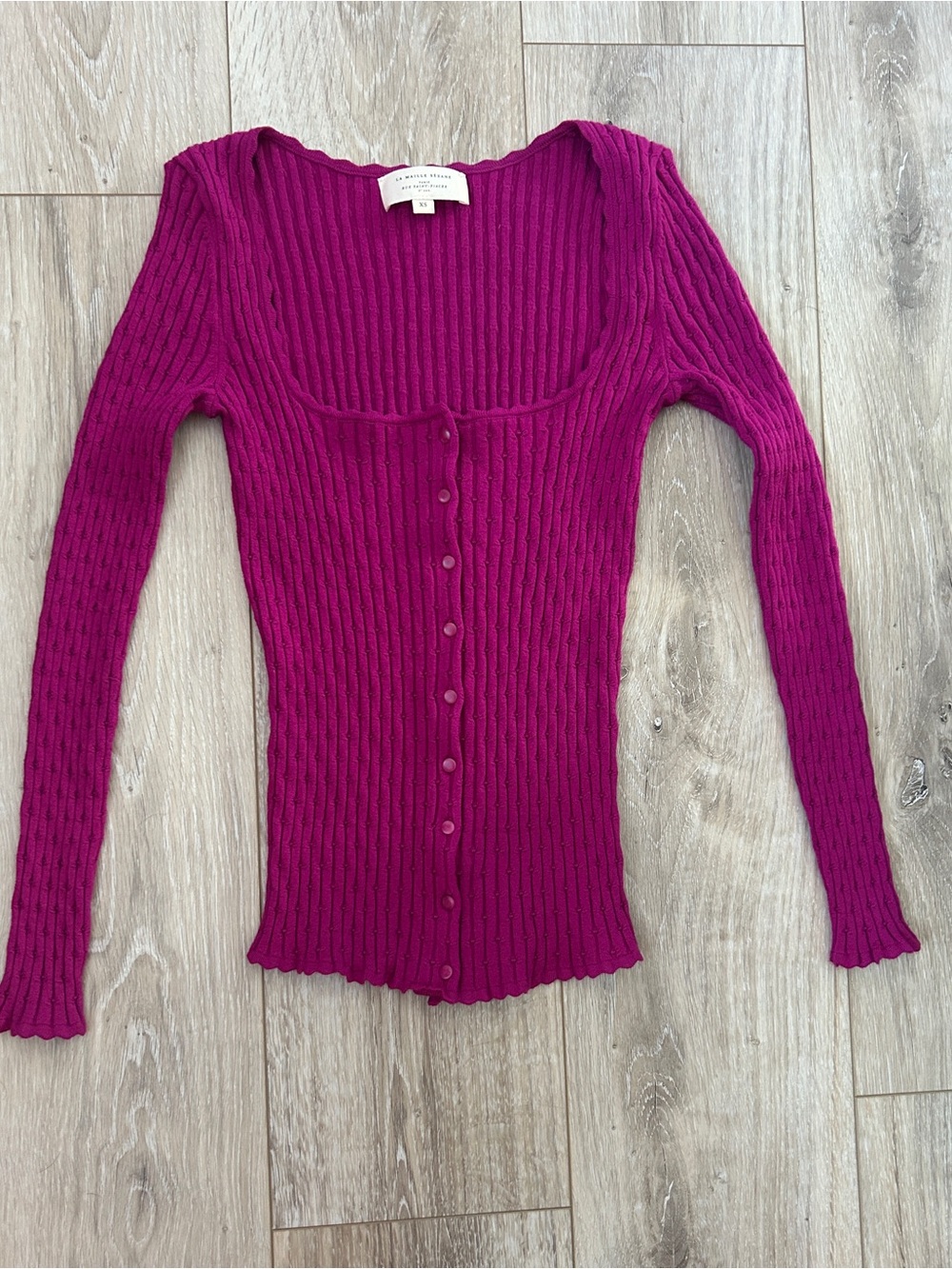 Sézane Ribbed Button-Front Long Sleeve Top